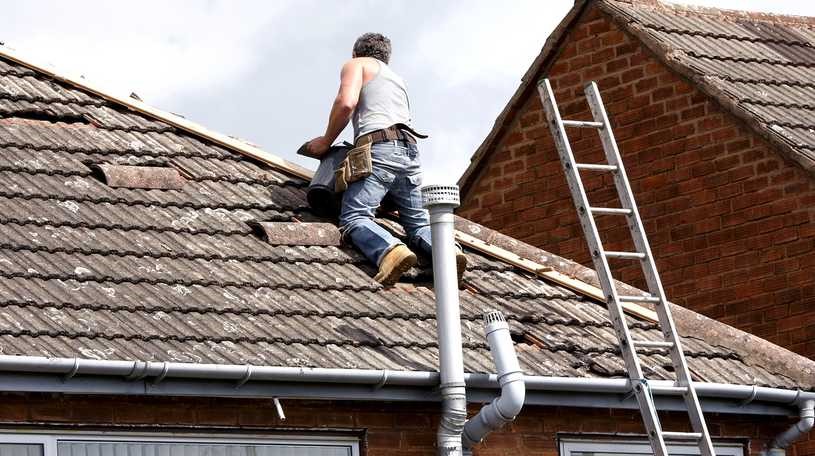 hire the professionals for your roofing jobs
